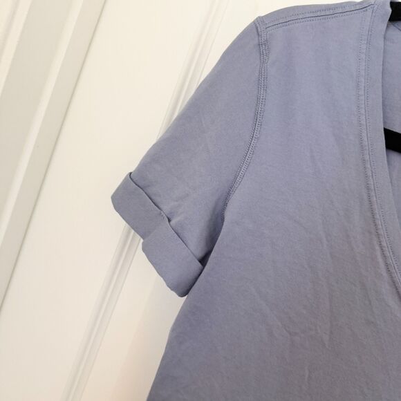 Women Lululemon Love Tee II Short Sleeve Relaxed Fit Hip Length in Peri Purple - Picture 6 of 7